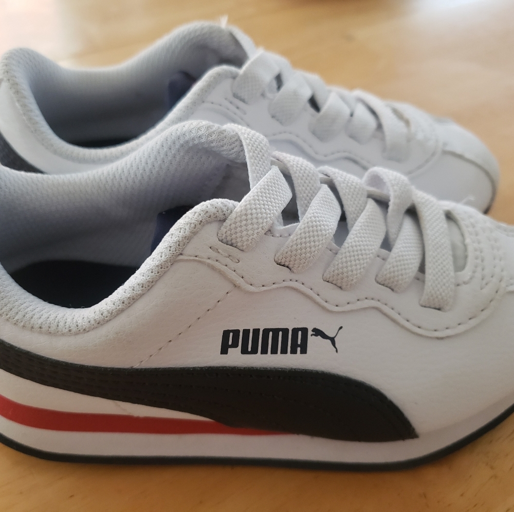 Size 11 boy shoes